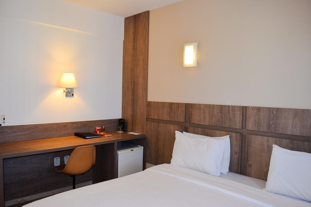 Hotel America Bittar 4*