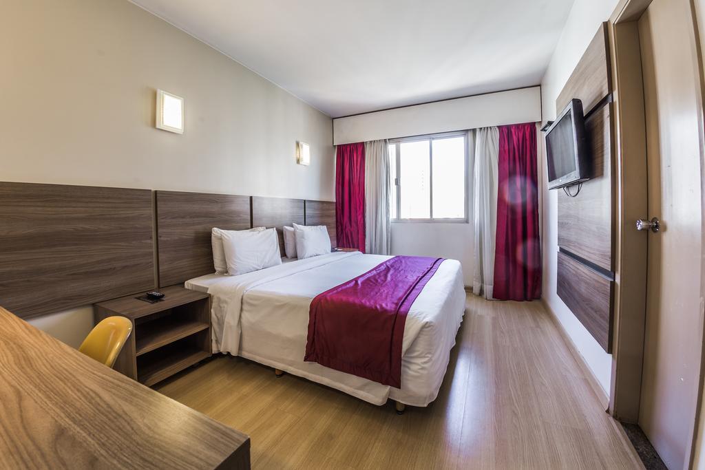 America Bittar 4*