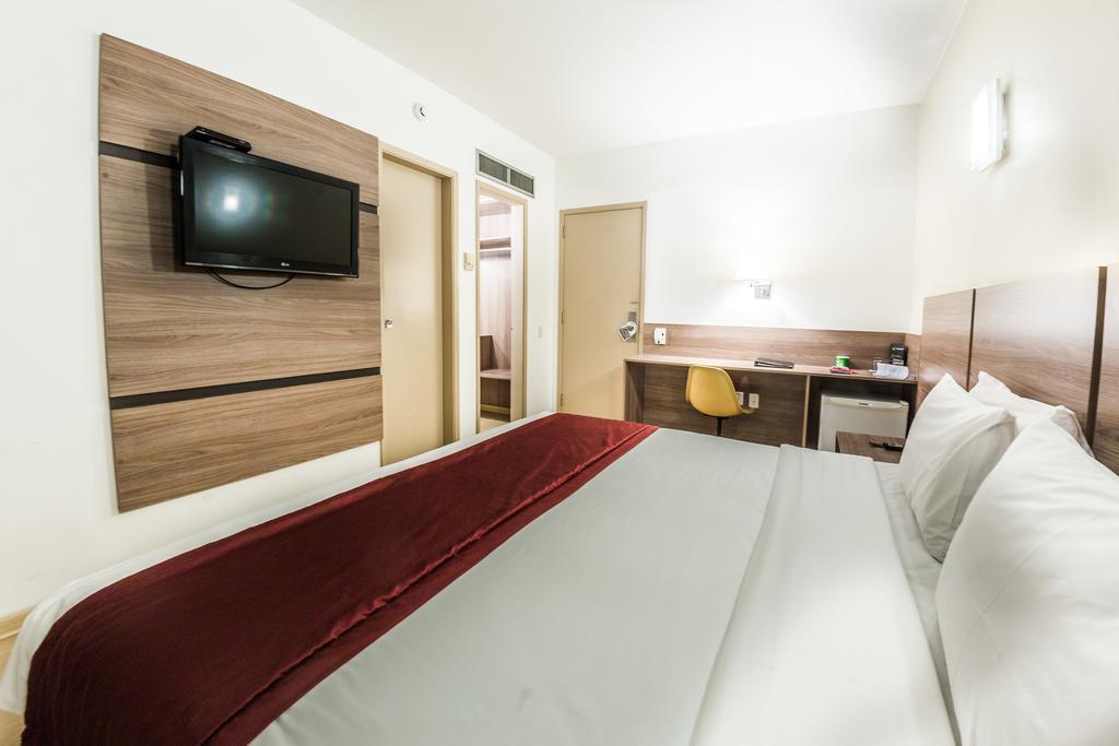 Hotel America Bittar